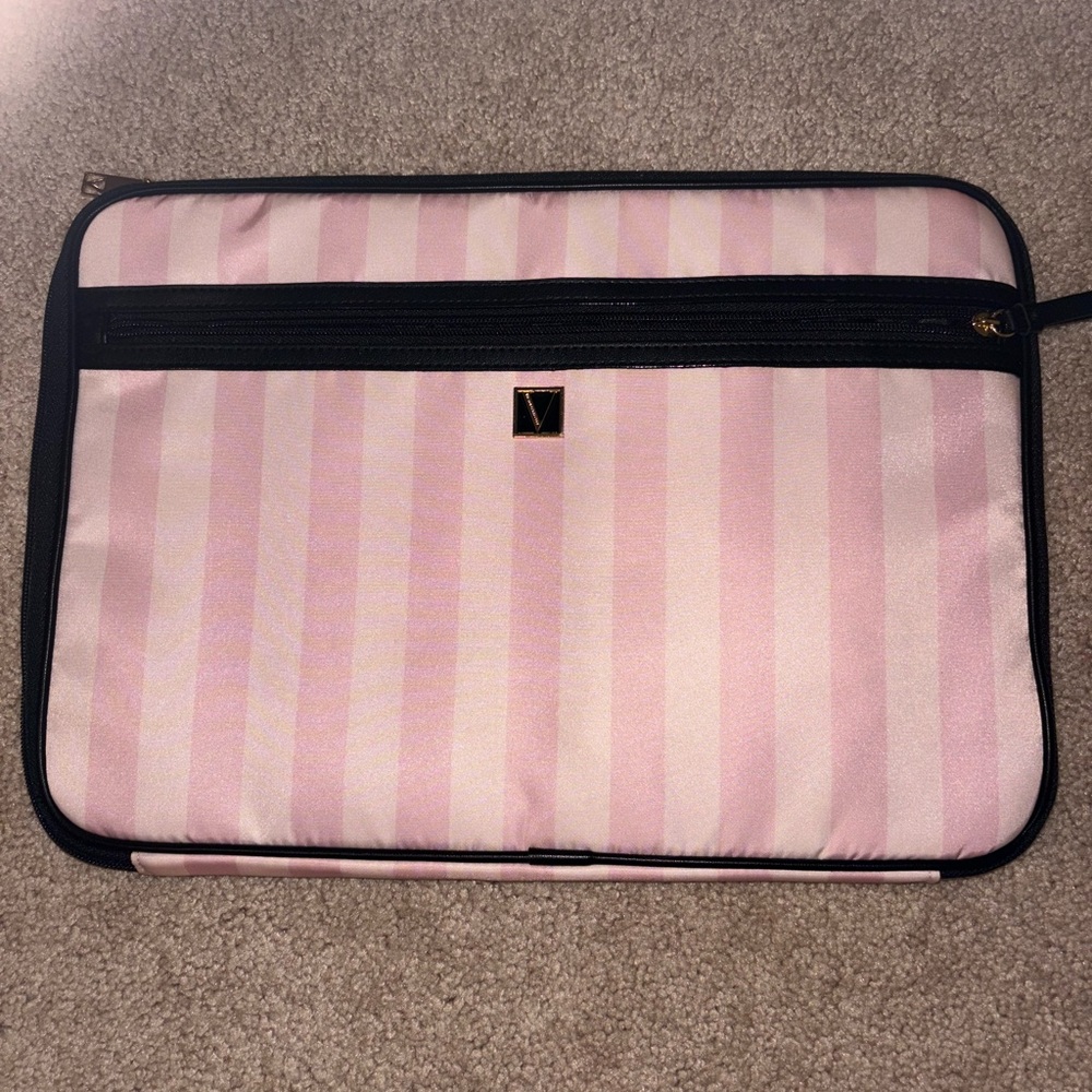 Victorias Secret laptop sleeve